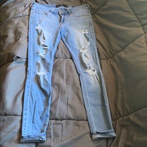 Hollister jeans